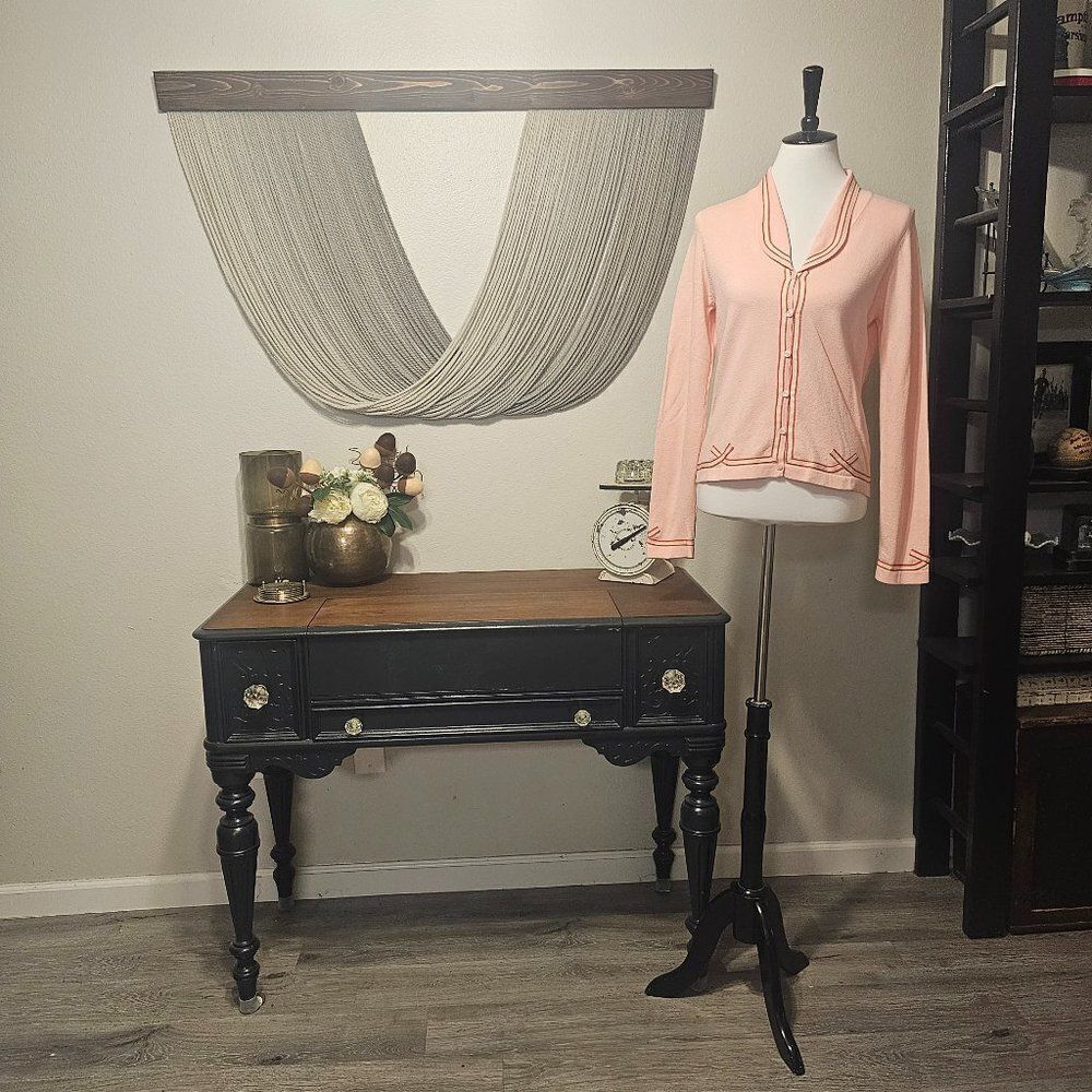 Anthro-HWR Two Tone Button Up Collared Sweater Sz M